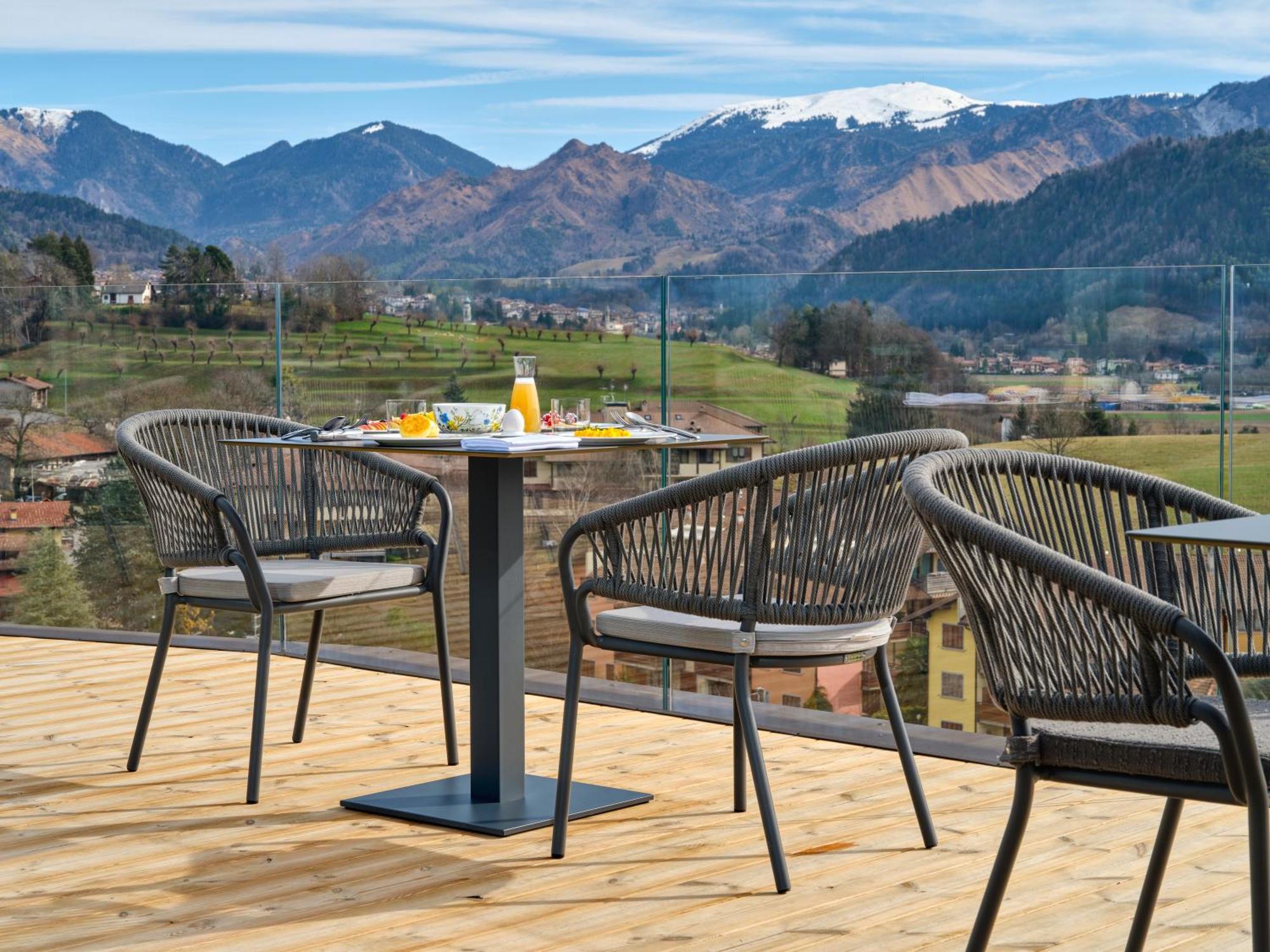 Collina Luxury Relais Hotell Clusone Exteriör bild