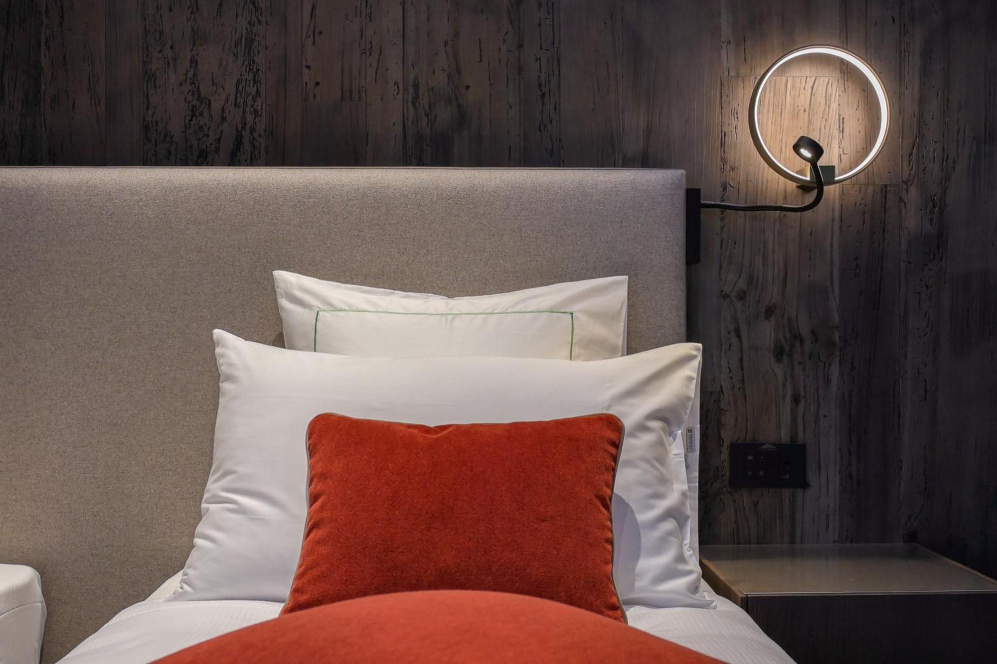 Collina Luxury Relais Hotell Clusone Exteriör bild