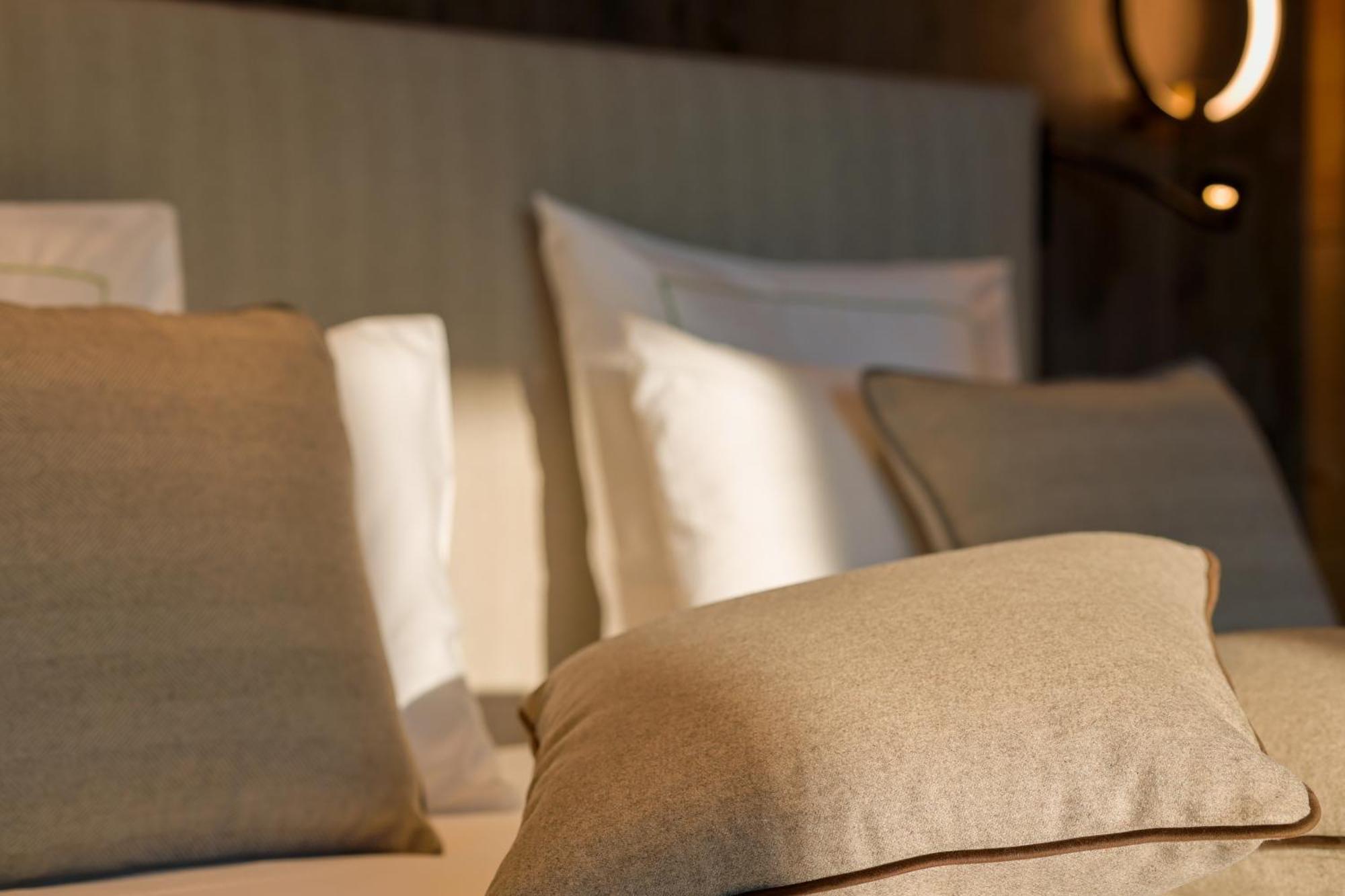 Collina Luxury Relais Hotell Clusone Exteriör bild