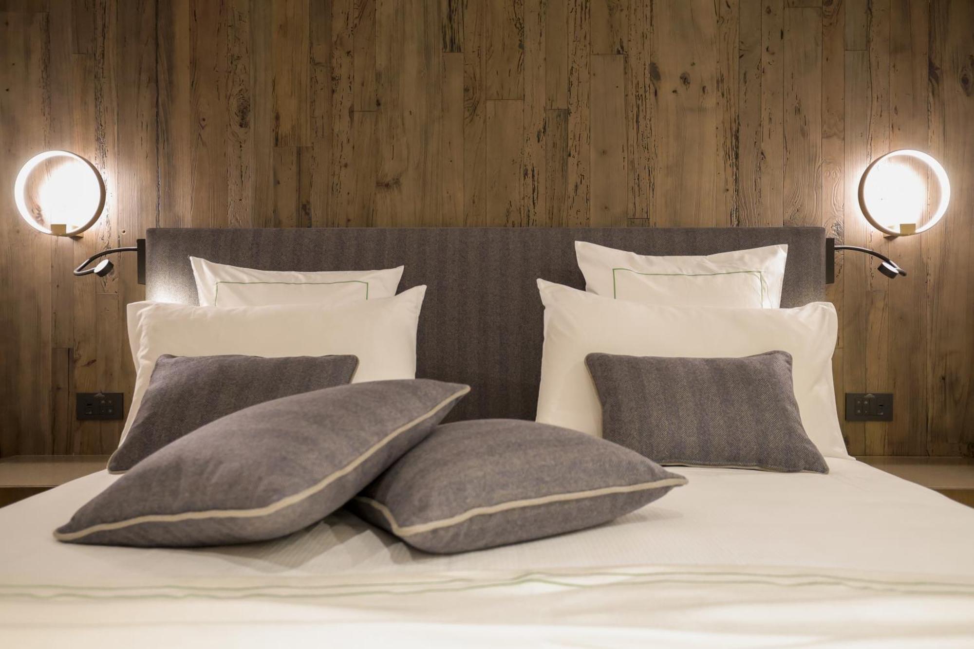 Collina Luxury Relais Hotell Clusone Exteriör bild