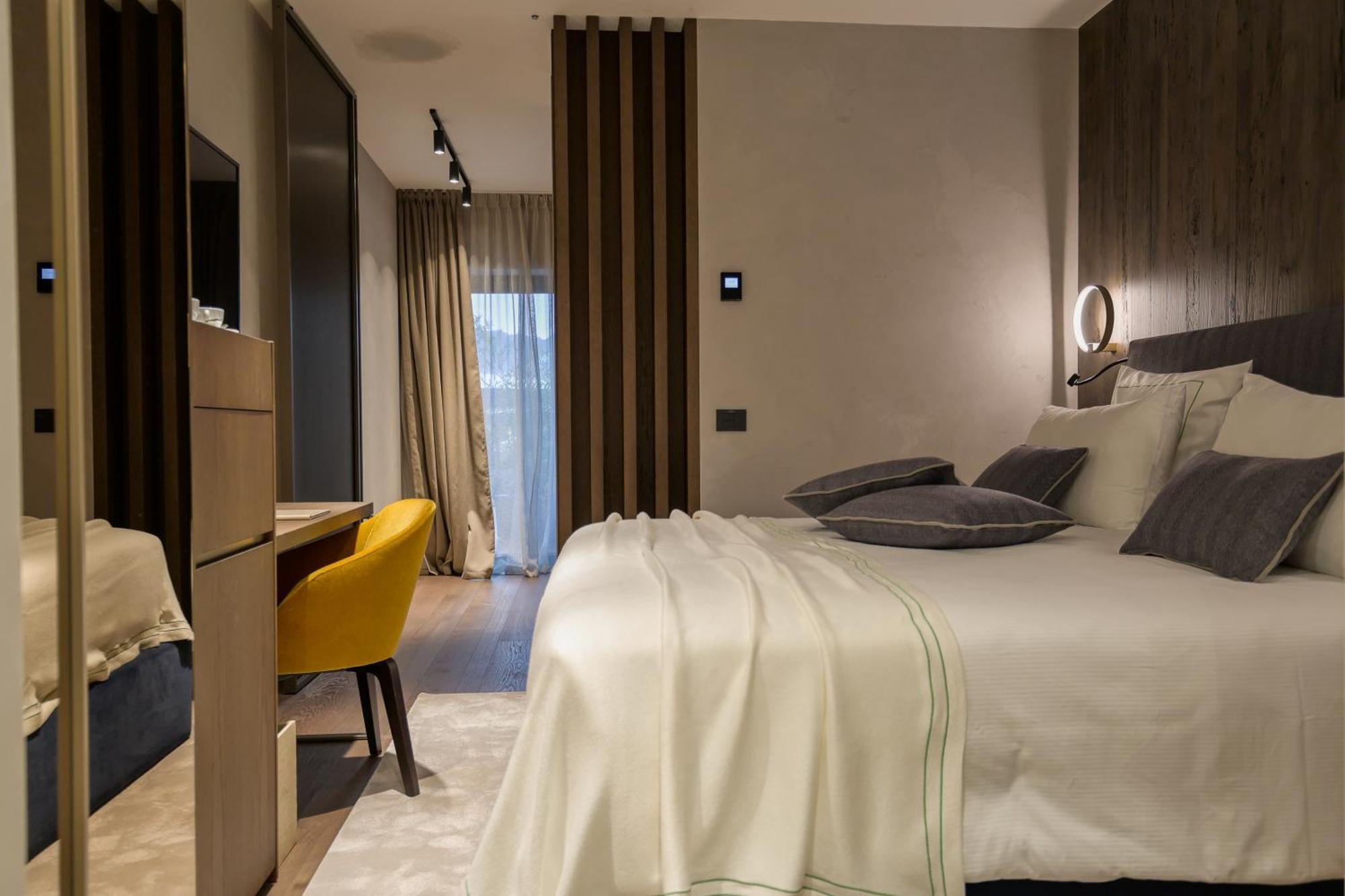 Collina Luxury Relais Hotell Clusone Exteriör bild