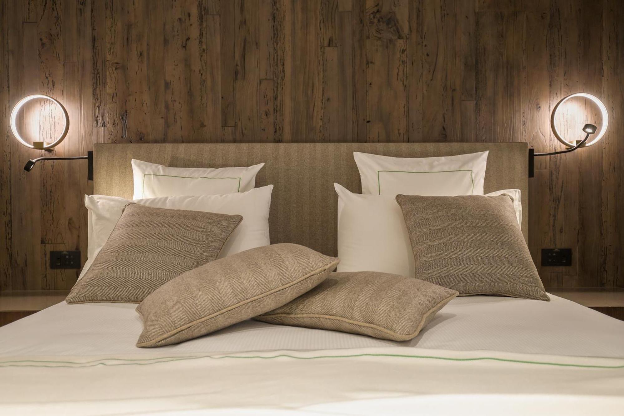 Collina Luxury Relais Hotell Clusone Exteriör bild